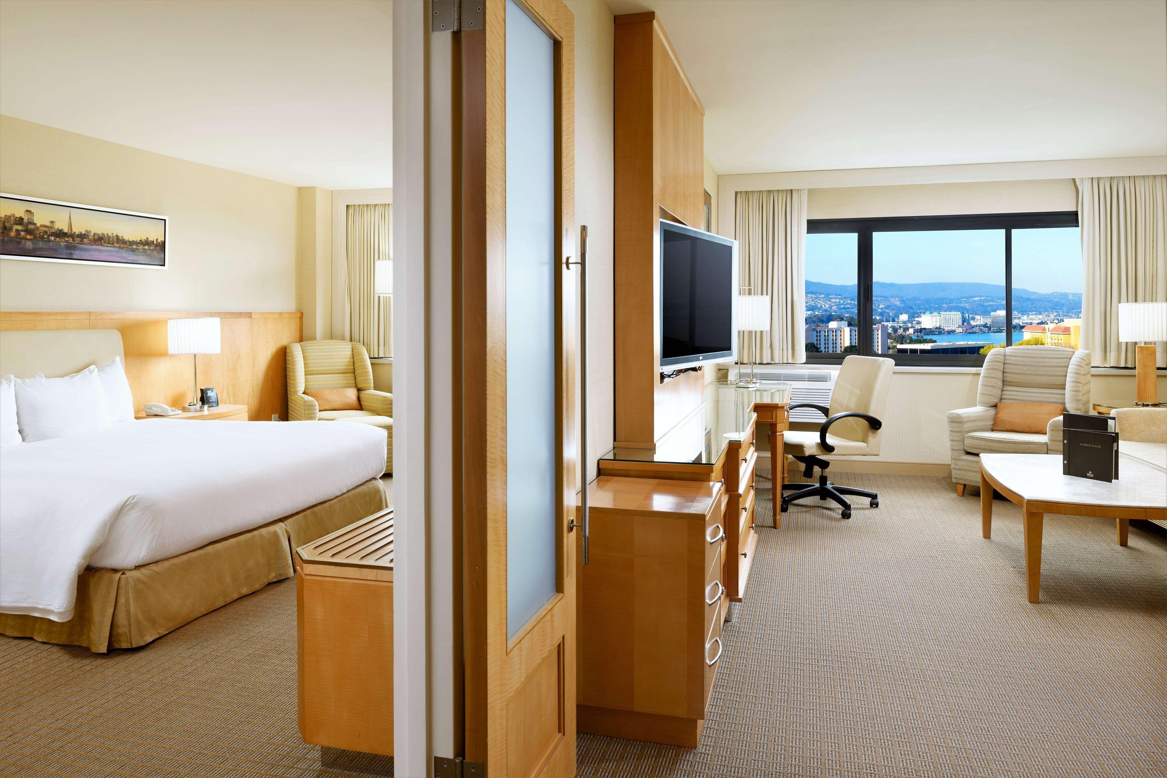 Hilton San Francisco Airport Bayfront - No Resort Fee Burlingame Eksteriør bilde
